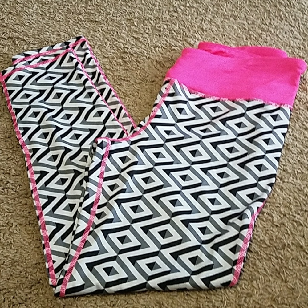 Girls workout leggings